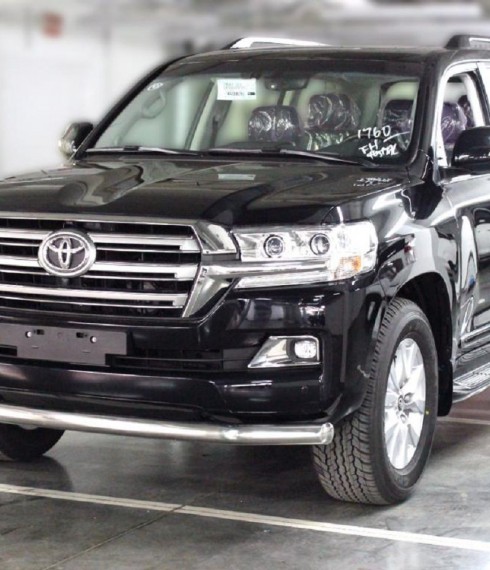 Труба одинарная на Toyota Land Cruiser 200 (LC 200) нержавейка фото