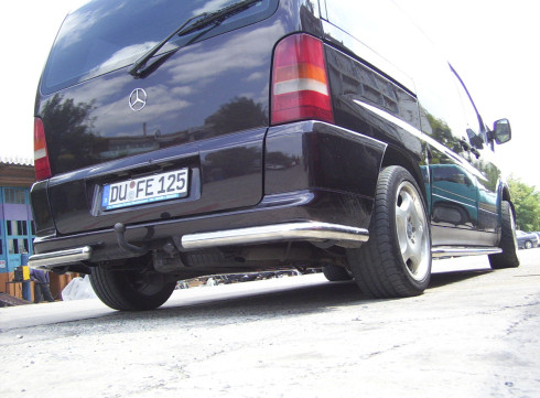 Защита заднего бампера для Mercedes-Benz Vito 96-03 Уголки одинарные от Tamsan фото