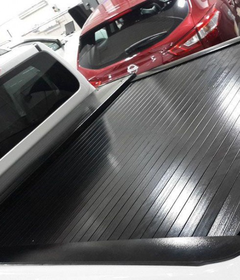 Ролета на Nissan Navara 2015+ Arline фото