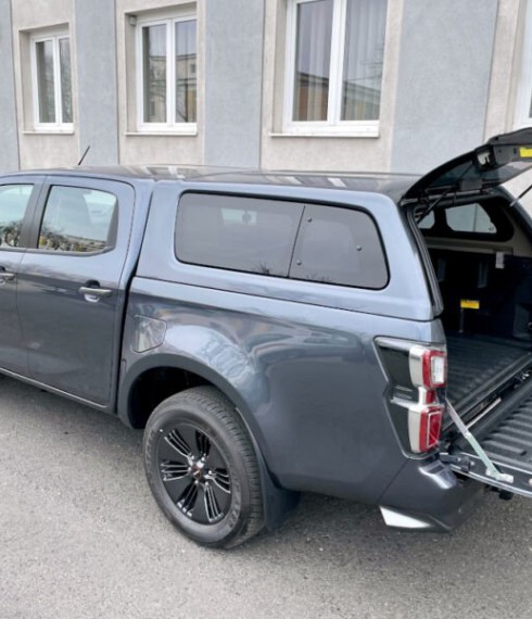 Кунг на Isuzu D-Max 2021+ Aeroklas Stylish фото