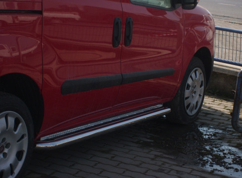 Подножки для Opel Combo 2011-2018 порог листом фото