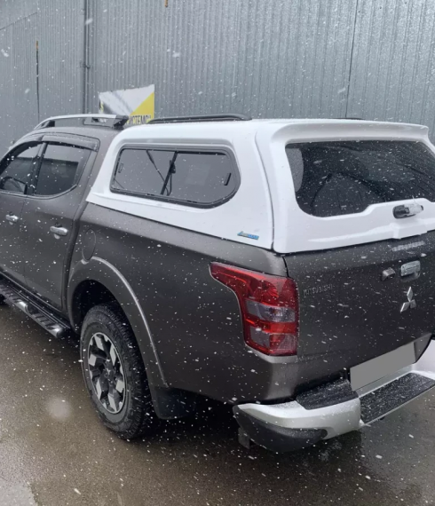 Кунг на Mitsubishi L200 2015-2019 с боковыми стеклами - Aeroklas фото