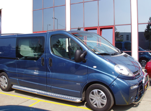 Подножки для Nissan NV300 2016-2021 порог листом от Tamsan фото