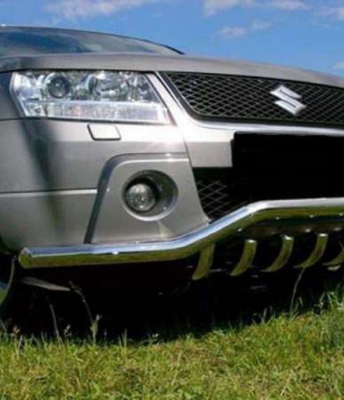Труба одинарная с грилем на Suzuki Grand Vitara фото