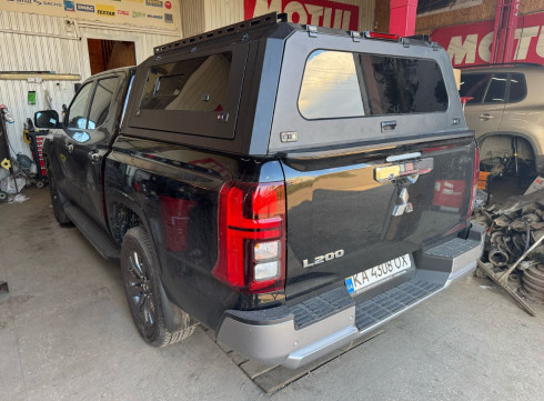 Кунг для Mitsubishi L200 2024+ алюминиевый с окнами фото