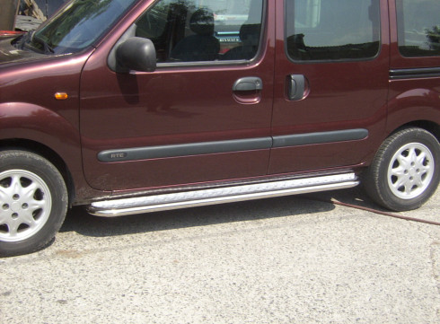 Подножки для Nissan Kubistar 98-10 порог листом от Tamsan фото