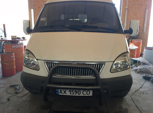 Кенгурятник для GAZ Соболь крашеный фото
