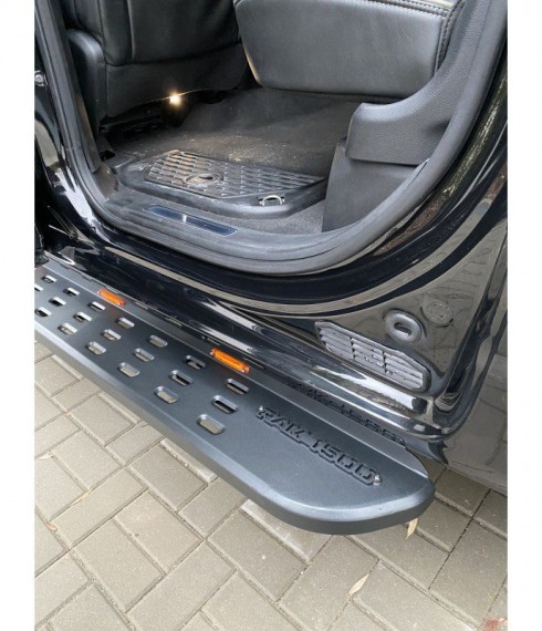 Подножки боковые Offroad Style RAM 2019+ AR Design фото