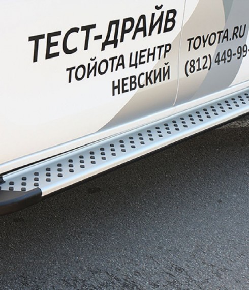 Пороги на Toyota Hilux TAMSAN Сома фото