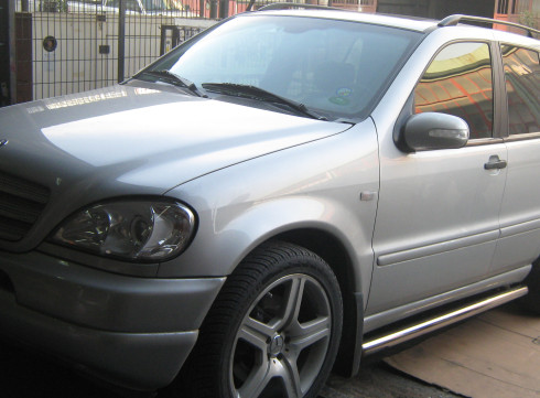 Подножки для MERCEDES-BENZ ML W 163 97-05 порог трубой от Tamsan фото