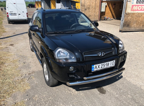 Защита переднего бампера для Hyundai Tucson 04-11 труба двойная от Tamsan фото