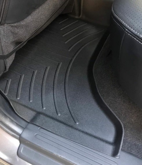 Ковры резиновые WeatherTech Mitsubishi L200 2019+ черные фото