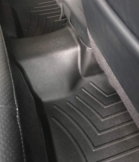 Ковры резиновые WeatherTech Mitsubishi L200 2019+ черные фото