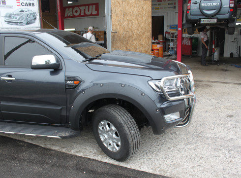 Кенгурятник для Ford Ranger 14-23 с защитой фар фото